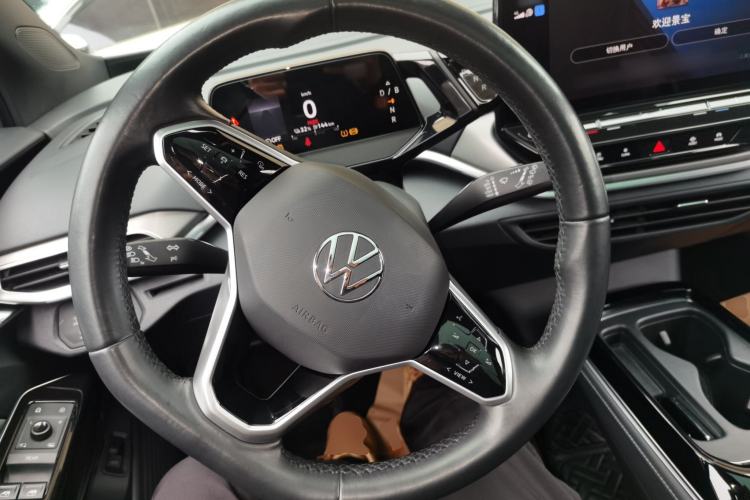 Used Volkswagen ID.4 CROZZ 2021 Long-Range Lite PRO Two-Wheel Drive Version
