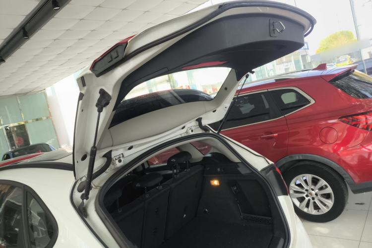 Used BMW 2 Series Active Tourer 2016 218i Fashion Model Trunk