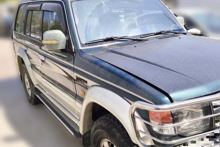 Used Leopaard 6481 2009 2.2L Manual 4x4
