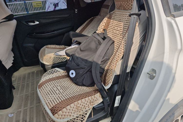 Used Baojun 730 2019 1.5L Manual Fashion Model 7-seater China VI