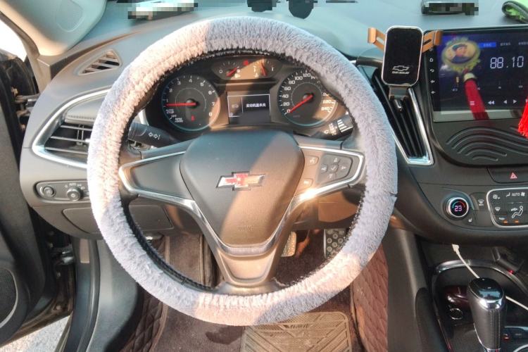 Used Chevrolet Malibu XL 2017 1.5T Automatic Ruichi Edition Steering Wheel
