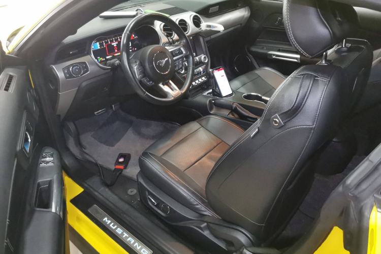 Used Ford Mustang 2018 2.3L EcoBoost
