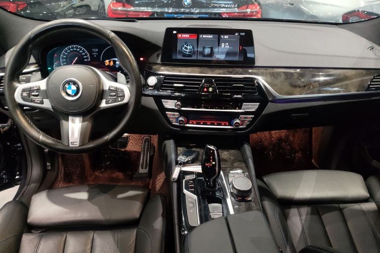Used BMW 6 Series GT 2019 630i M Sport Package Center Console