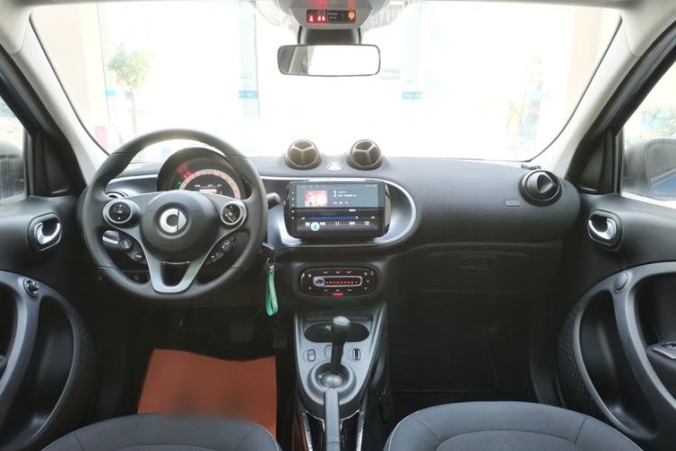 Used smart forfour 2018 1.0L 52kW Passion Edition
