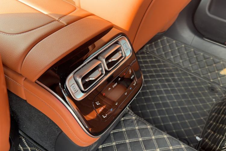 Used Mercedes-Benz S-Class 2022 Revised S 400 L Business Version Interior 6