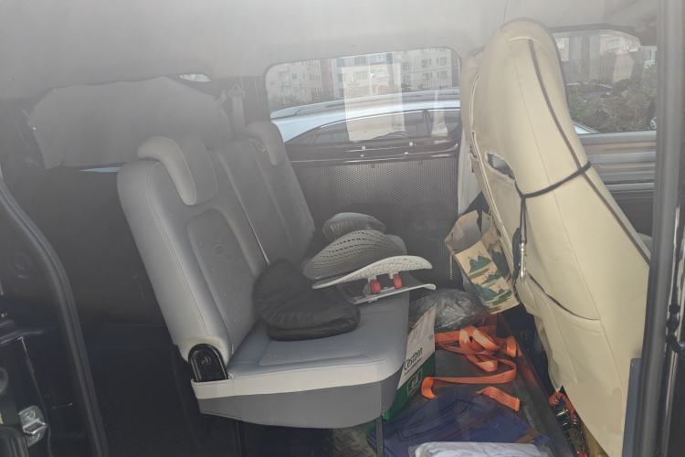 Used SAIC MAXUS Dana V1 2024 V1 Short Wheelbase Low-Roof Multi-Function Version (51 kWh)
