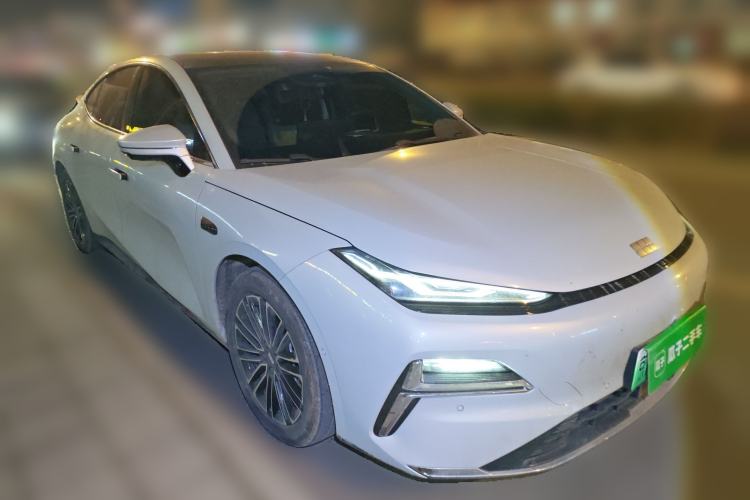 Used Geely Galaxy Galaxy 8 2025 130km EM-i Prestige Edition
