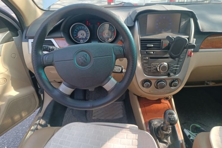 Used Buick Excelle 2011 1.6 LE-MT
