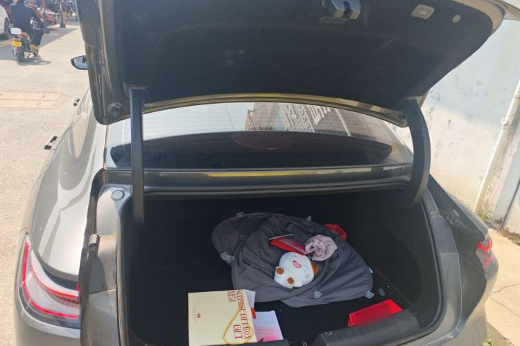 Used Geely Galaxy E8 2024 550 km Range Rear-Drive MAX
