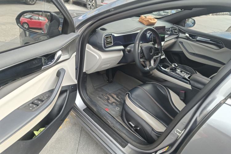 Used BYD Qin PLUS 2021 EV 400KM Leading Comfort Edition