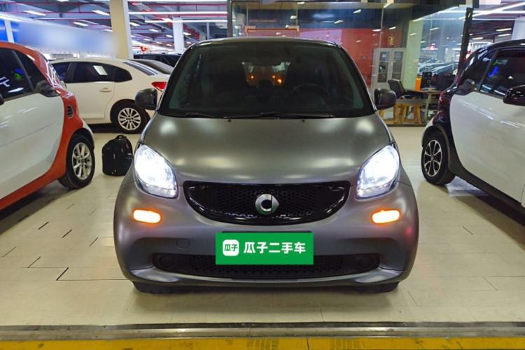 Used smart fortwo 2019 0.9T 66kW Hardtop Wind Power Edition China VI