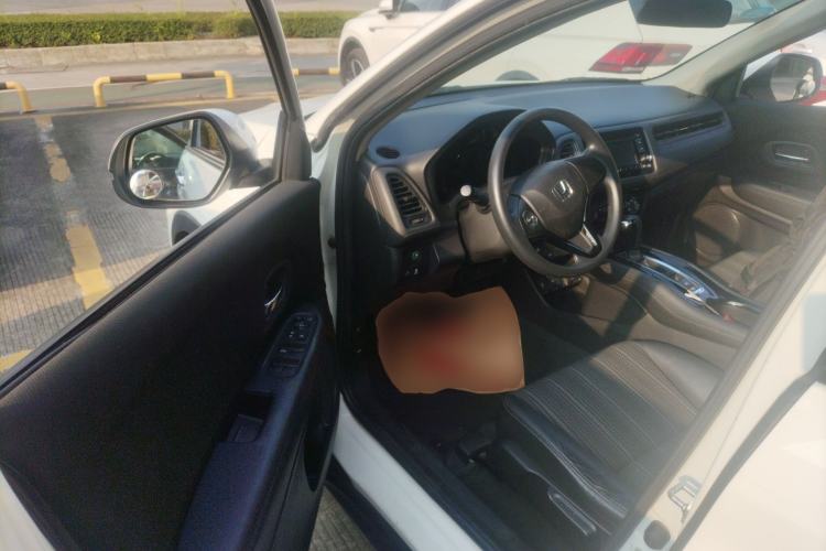 Used Honda Vezel 2016 1.8L CVT Front-Wheel Drive Pioneer Edition