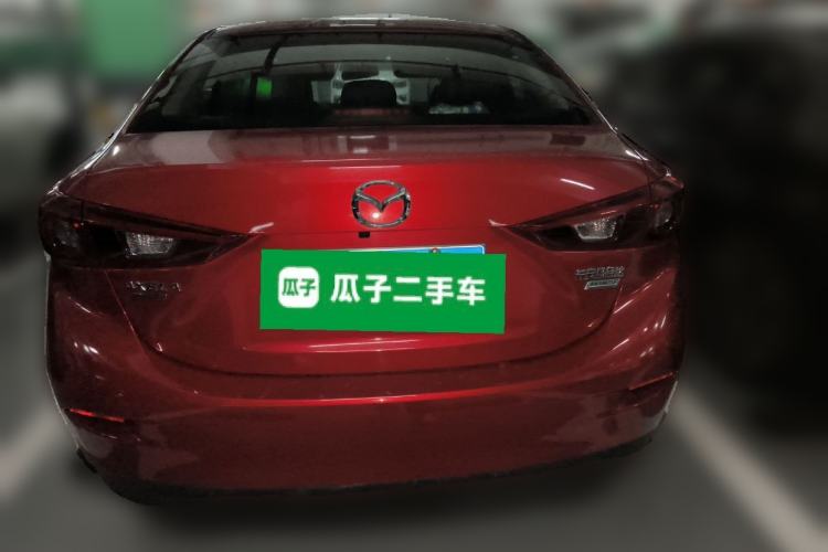 Used Mazda 3 Axela 2017 Sedan 1.5L Automatic Luxury Model China VI Standard
