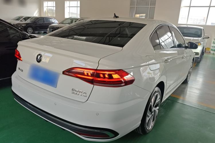 Used Volkswagen Bora 2023 300TSI DSG Prestige Edition
