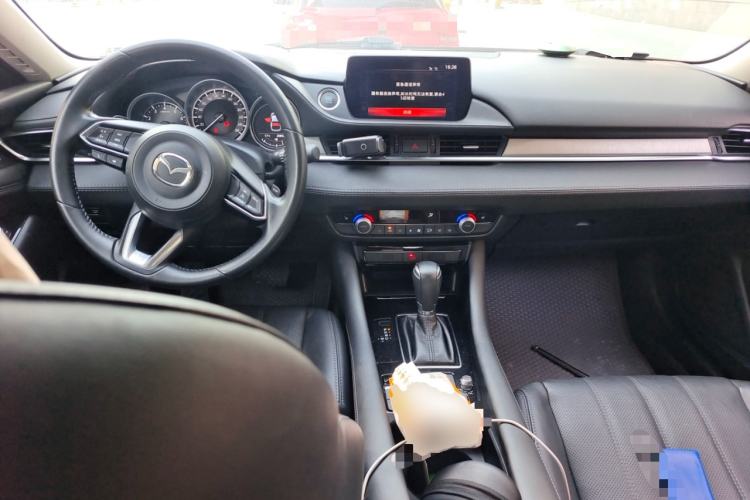 Used Mazda Atenza 2020 2.5L Skyline Sport Edition Center Console