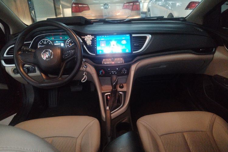 Used Buick GT 2016 15N Automatic Elite Edition Center Console