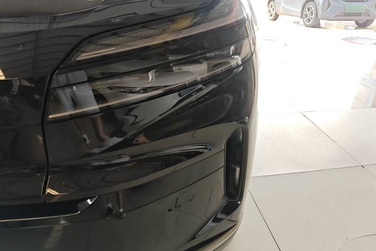 Used ONVO Luxeed L90 2025 Model—Max Six-Seater Version Left Front Headlight