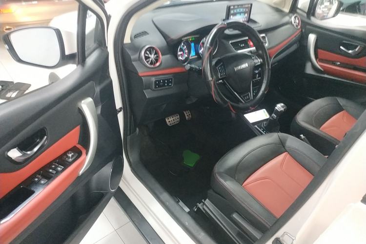 Used Haval H1 2016 Revised Version Blue Badge 1.5L AMT Luxury Edition Driver Seat