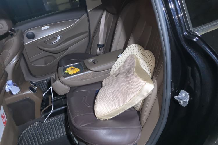 Used Mercedes-Benz E-Class 2019 E 200 L 4MATIC