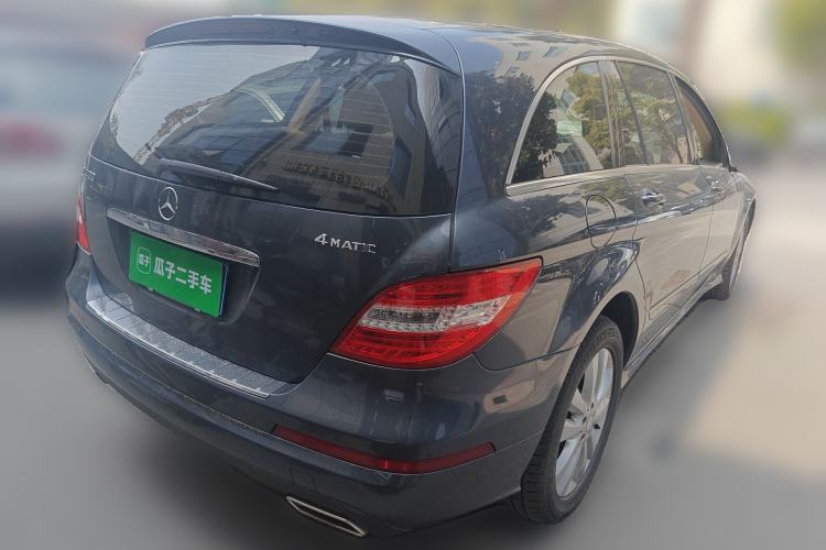Used Mercedes-Benz R-Class 2014 R 400 4MATIC Luxury Model
