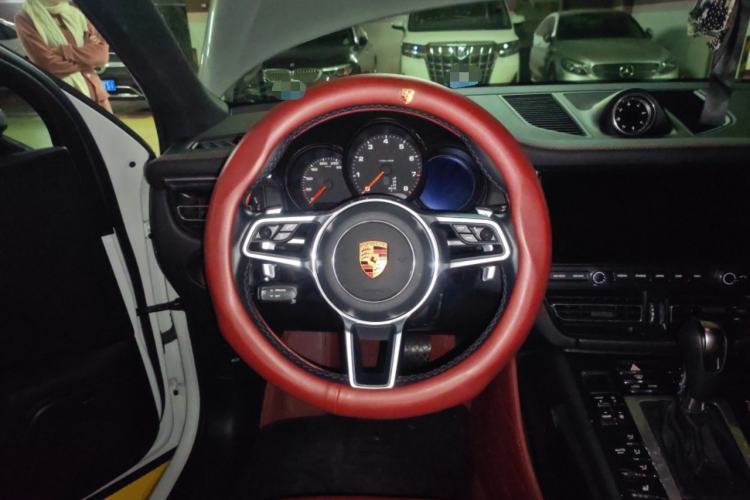 Used Porsche Macan 2020 Macan 2.0T