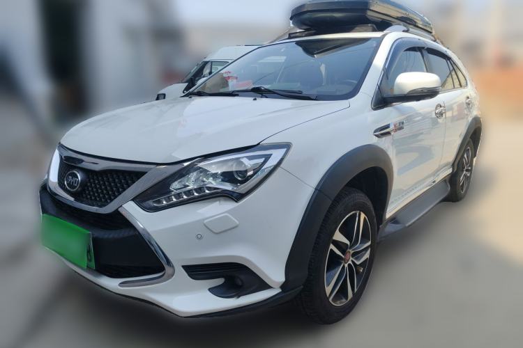 Used BYD Tang New Energy 2015 2.0T Four-Wheel-Drive Flagship Model
