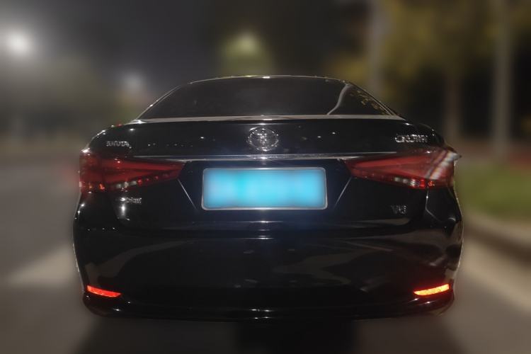 Used Toyota Crown 2015 2.5L Smart Edition
