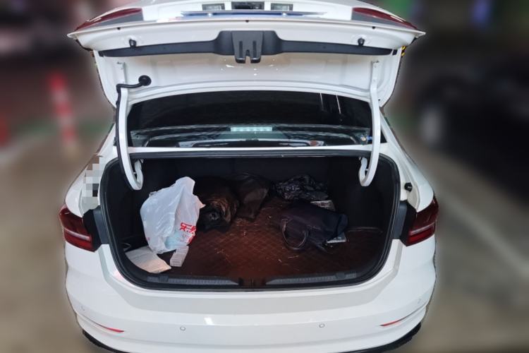 Used Volkswagen Lavida 2022 1.5L Automatic Comfort Edition
