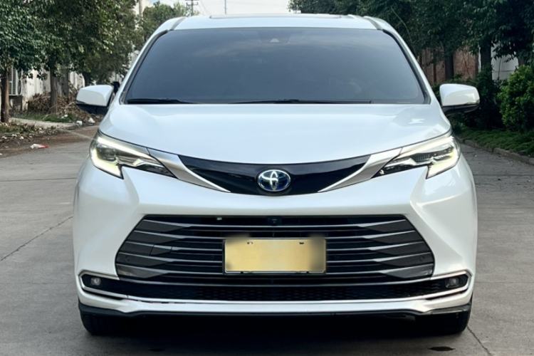 Used Toyota SIENNA 2021 2.5L Hybrid Premium Edition Exterior 7
