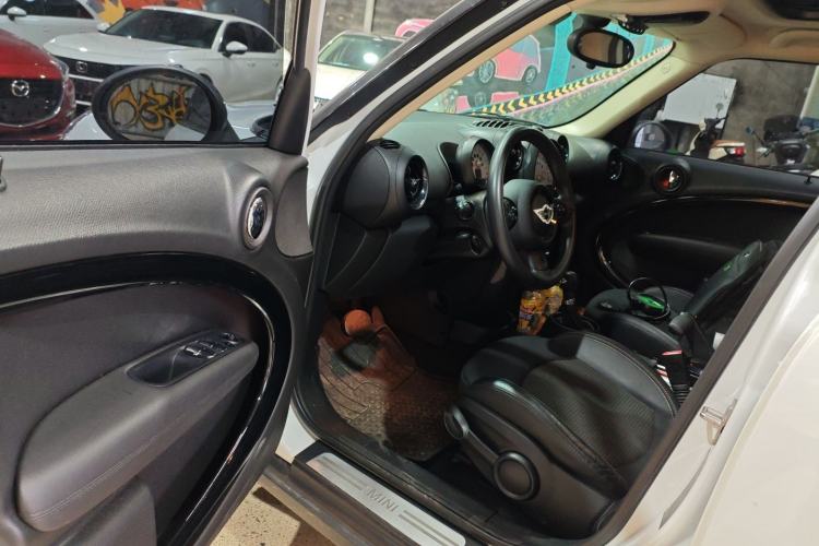 Used MINI Countryman 2014 1.6L COOPER Fun
