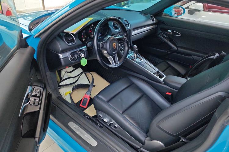 Used Porsche 718 2016 Cayman 2.0T