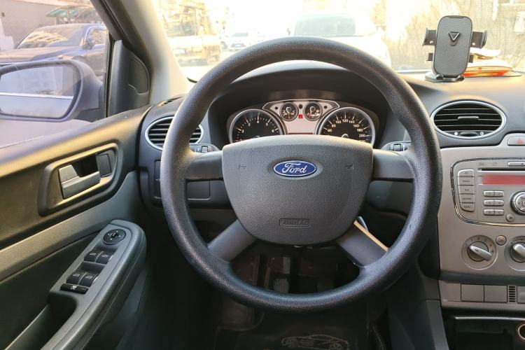 Used Ford Focus 2012 Hatchback Classic 1.8L Manual Base Model
