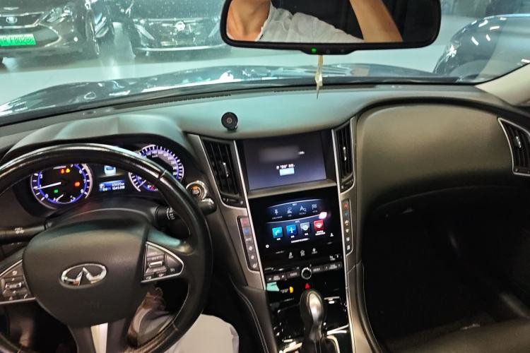 Used Infiniti Q50L 2016 2.0T Ambition Edition
