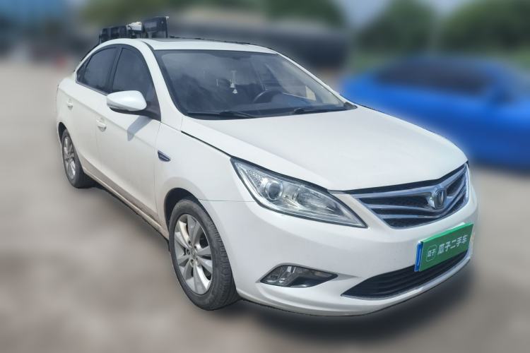Used CHANGAN Eado 2013 1.6L Manual Luxury Model China V Standard Front Right 45 Deg