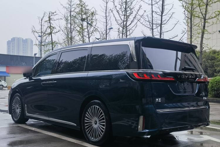 Used VOYAH Dream 2025 PHEV Four-Wheel-Drive Flagship Kunpeng Edition
