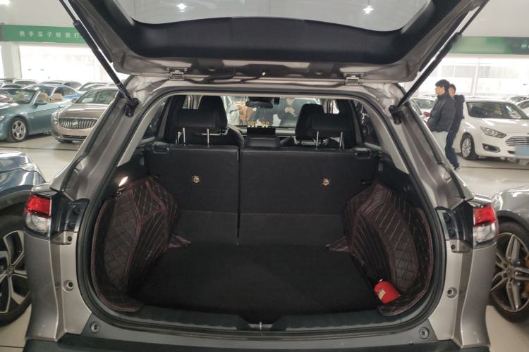 Used Toyota FRONTLANDER 2023 2.0L CVT Luxury Edition
