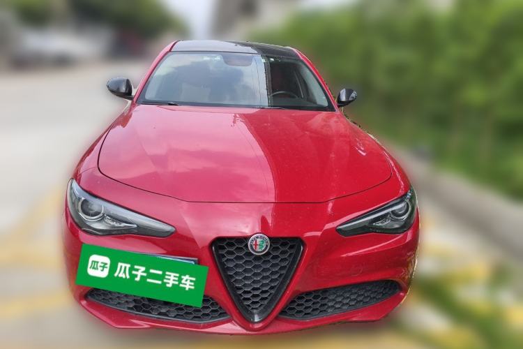 Used Alfa Romeo Giulia 2021 2.0T 280HP Luxury Edition