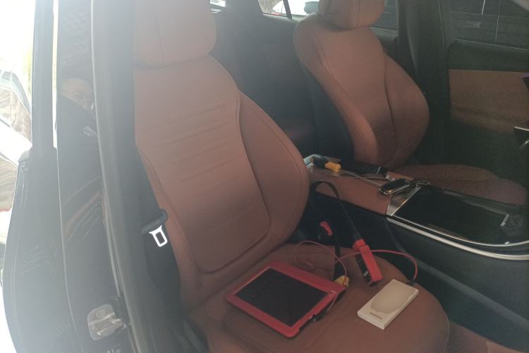 Used Mercedes-Benz GLC 2024 GLC 260 L 4MATIC Dynamic Edition 5-seater Right Front Seat