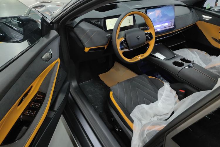 Used Deepal SL03 2025 Extended-Range Sporty Version