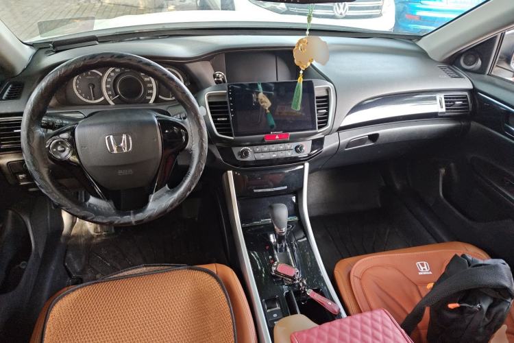 Used Honda Accord 2016 2.0L Comfort Edition
