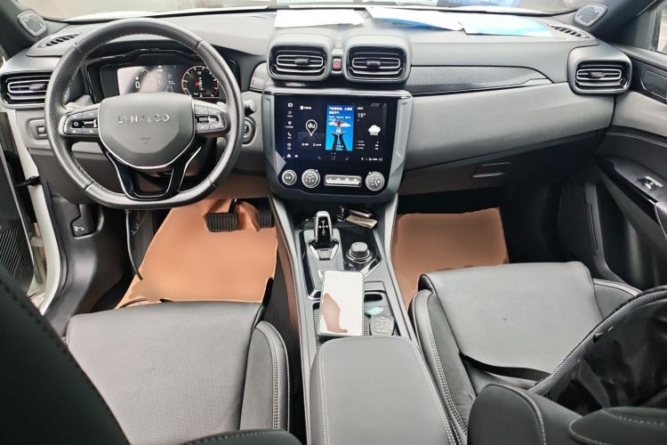 Used Lynk & Co 03 2021 1.5TD DCT Jing Champion Edition Center Console