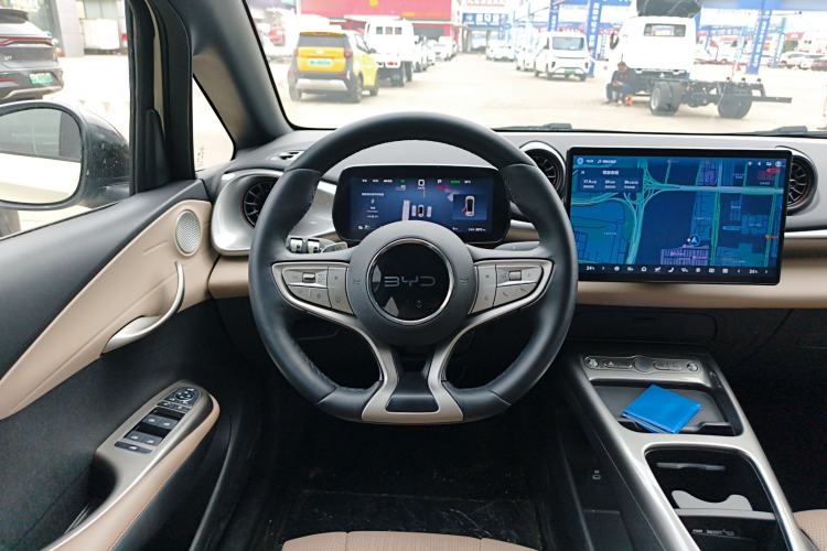 Used BYD Dolphin 2025 Intelligent Driving Version 410 km Fashion Edition Steering Wheel