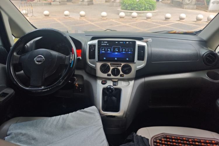 Used Nissan NV200 2012 1.6L 232 Seats Luxury Version
