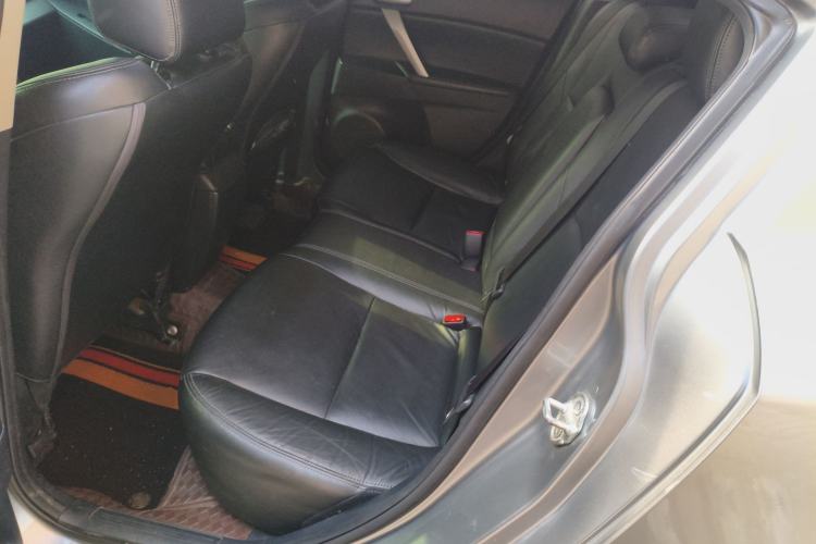 Used Mazda Mazda 3 2011 Sedan 2.0L Automatic Luxury Model
