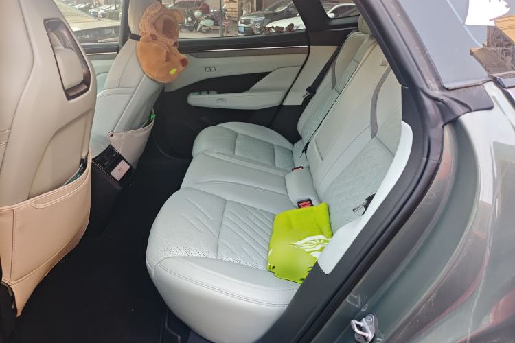 Used Zeekr 001 2024 WE Edition 100 kWh Rear-Drive