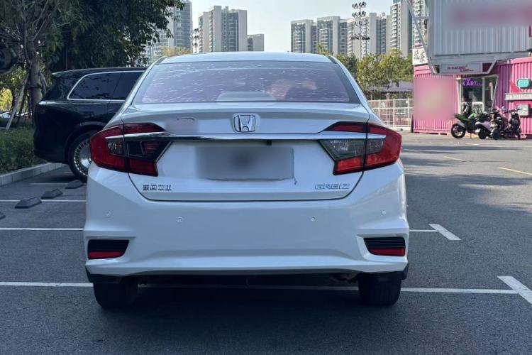 Used Honda Greiz 2016 1.5L CVT Classic Edition
