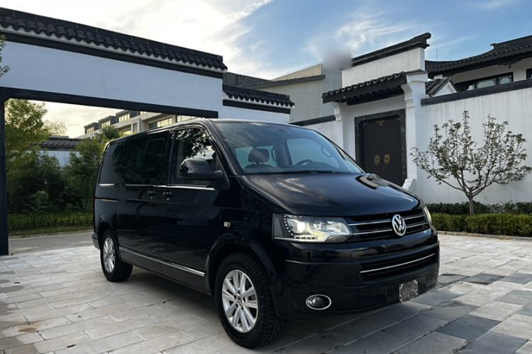 Used Volkswagen Multivan 2014 2.0 TSI Four-Wheel-Drive Executive Edition