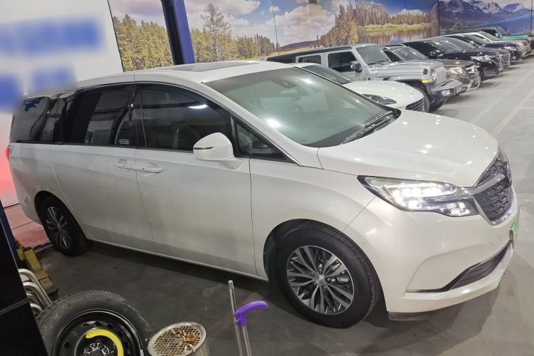 Used Buick GL8 2021 ES Land Cruiser 653T Luxury Edition
