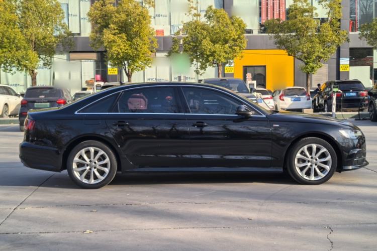 Used Audi A6L 2018 30th Anniversary Edition 35 TFSI Fashion Model
