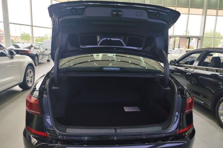 Used Volkswagen Passat 2026 Model, Outstanding 380TSI Longteng Edition